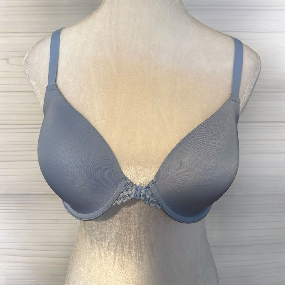 One Fab Fit Everyday Full Coverage Racerback Bra Front Closure Baby Blue‎ 36B